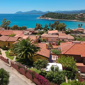 Caffarena Aparthotel Àrbatax